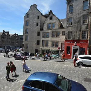 Apartment The West Bow, Old Town, Edinburgh